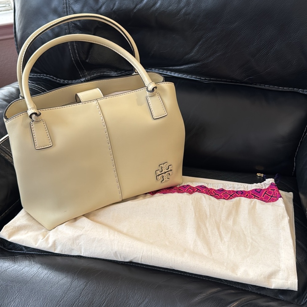 Tory Burch MCGRAW SMOOTH SATCHEL - Picture 12 of 13